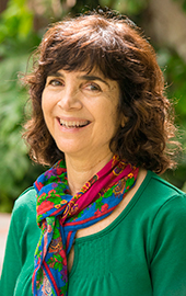 Headshot of Prof Kathryn Freeman 